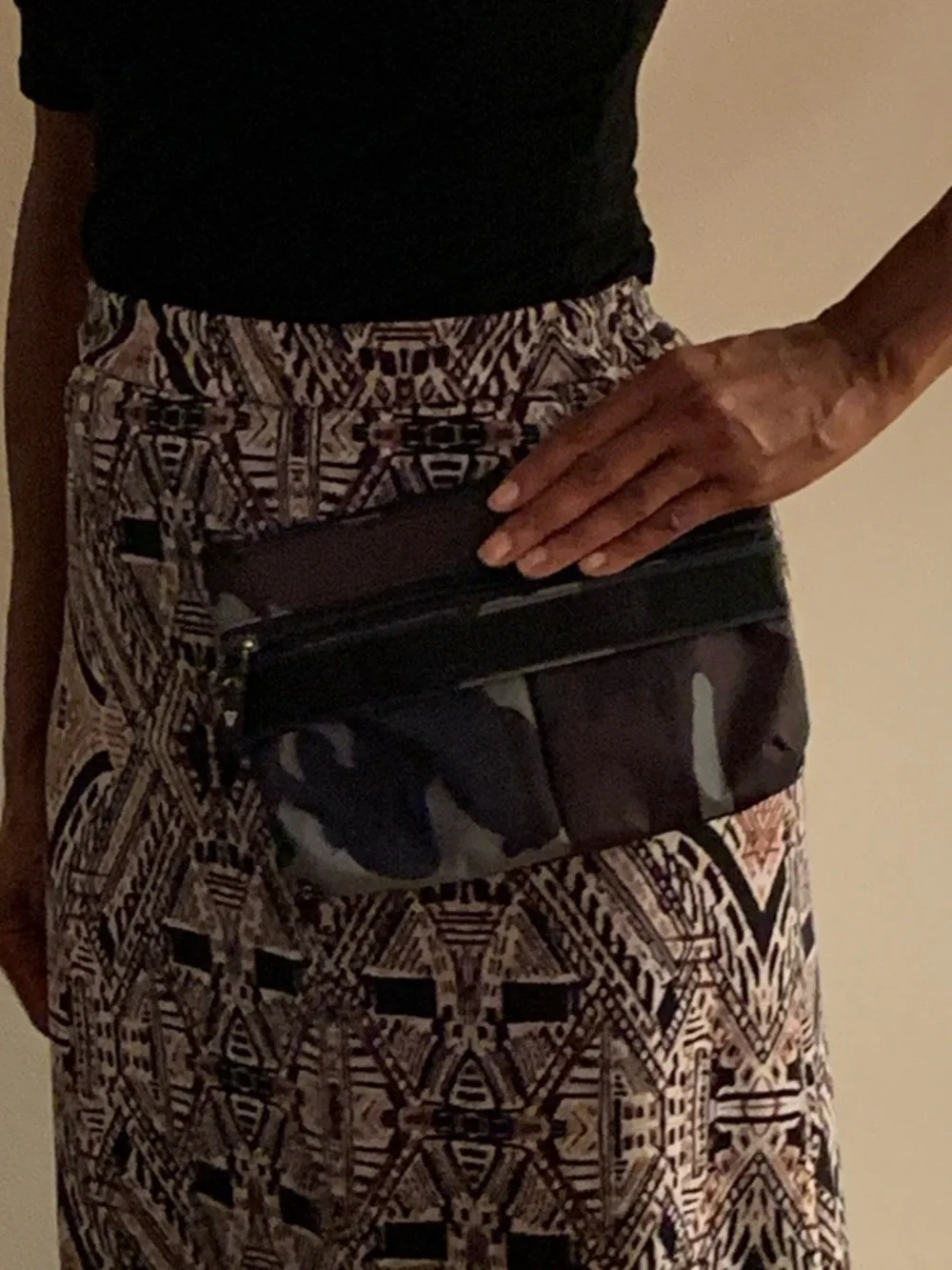ANDI Camouflage Crossbody Bag for Women - Black/Grey